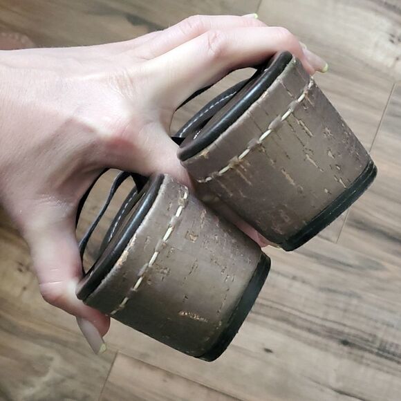 Donald J Pliner | Shera Platform Sandals - Picture 5 of 8